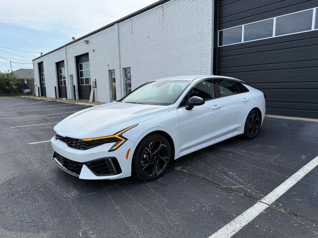2025 KIA K5