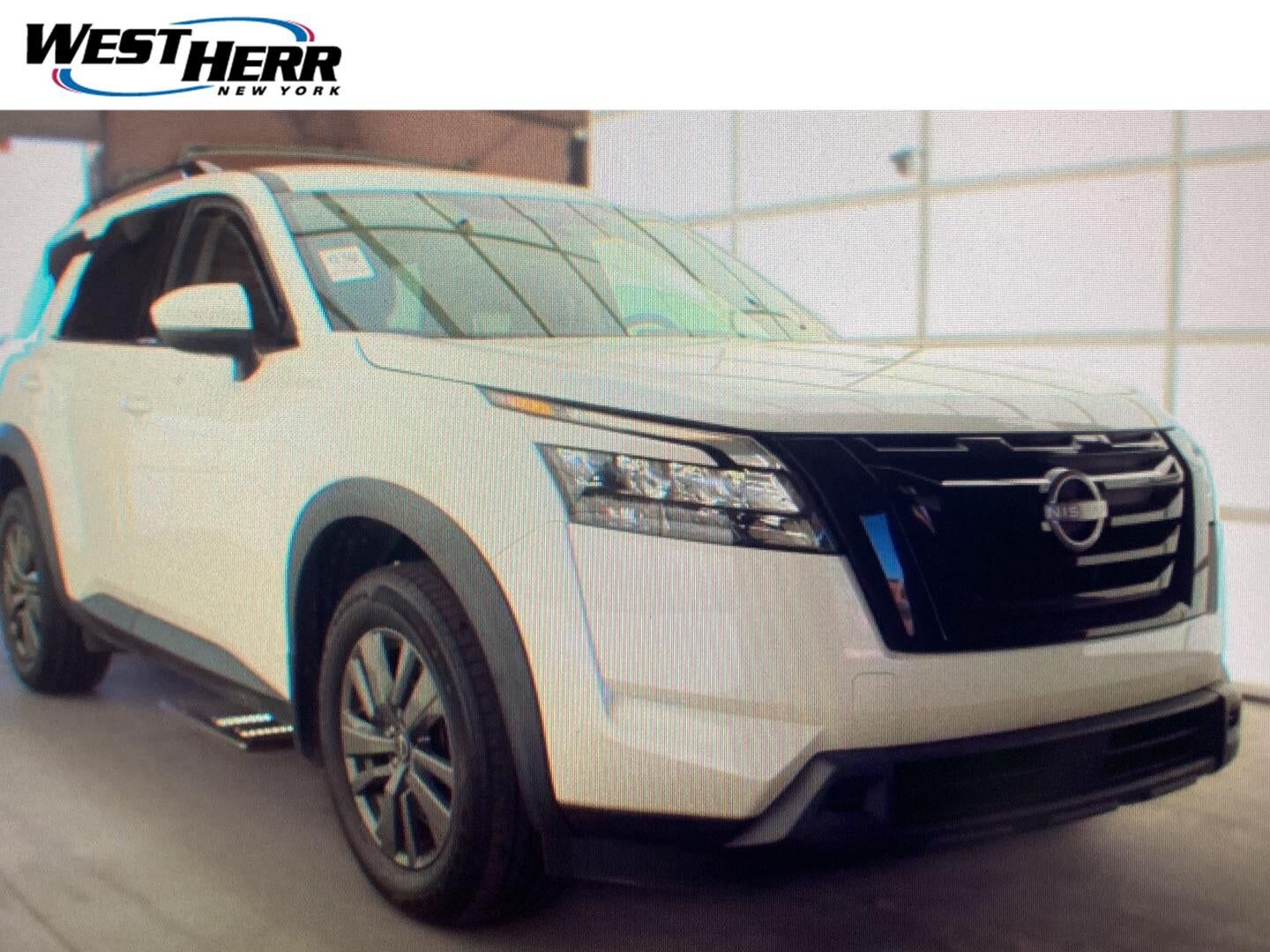 2023 NISSAN Pathfinder