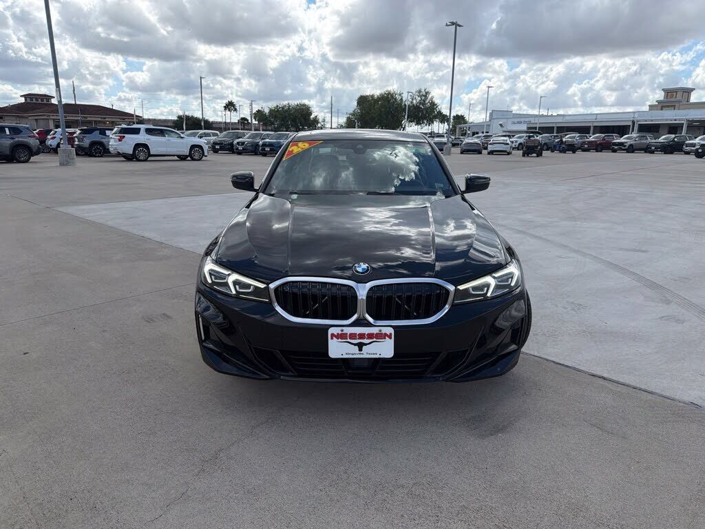 2026 BMW 330i