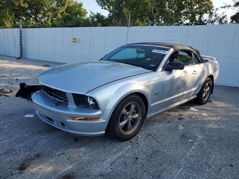 2006 FORD Mustang