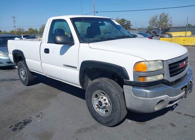 2005 GMC Sierra