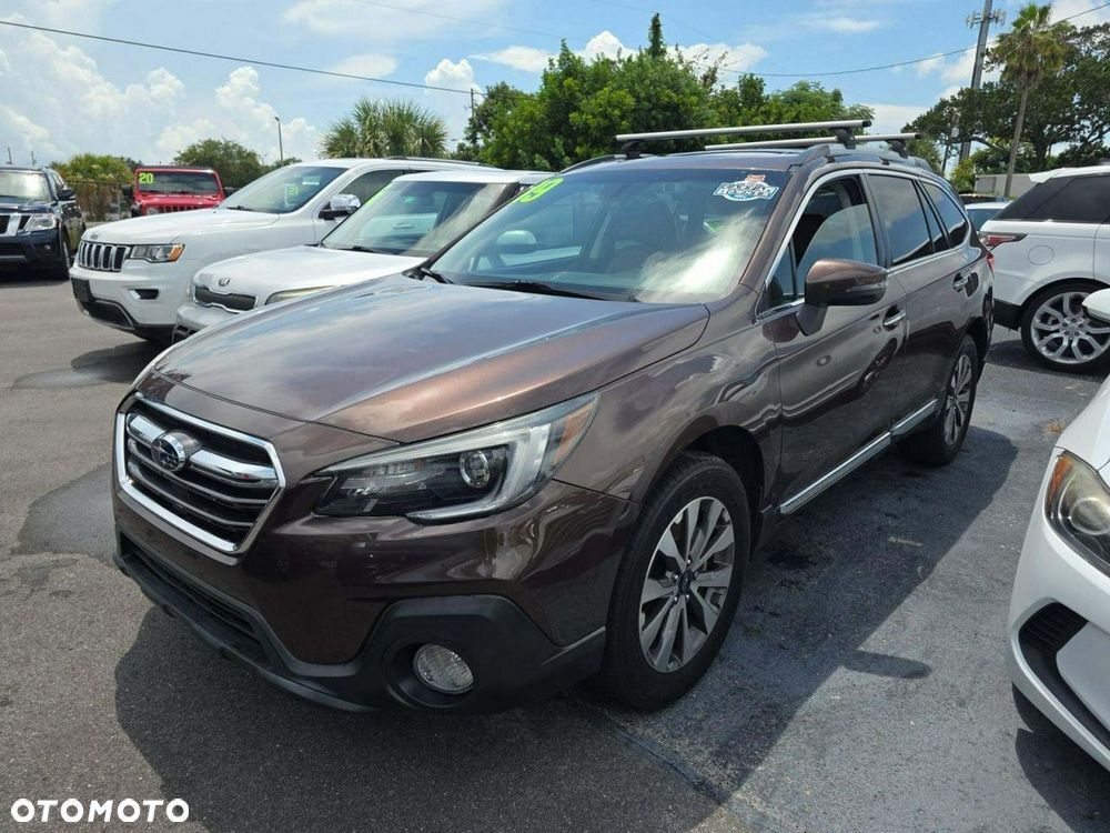 2019 SUBARU Outback