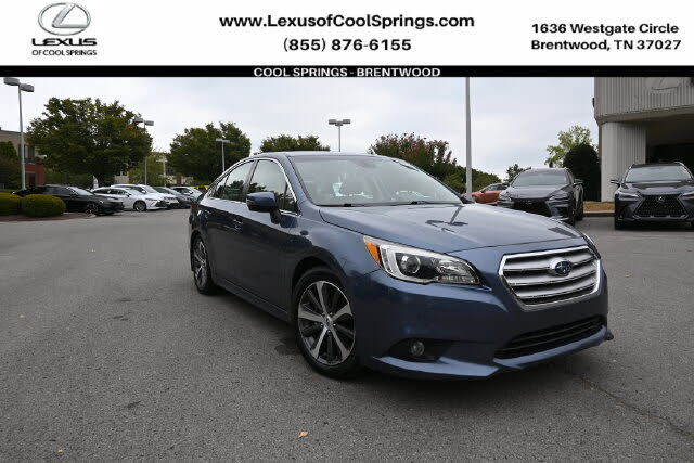 2017 SUBARU Legacy