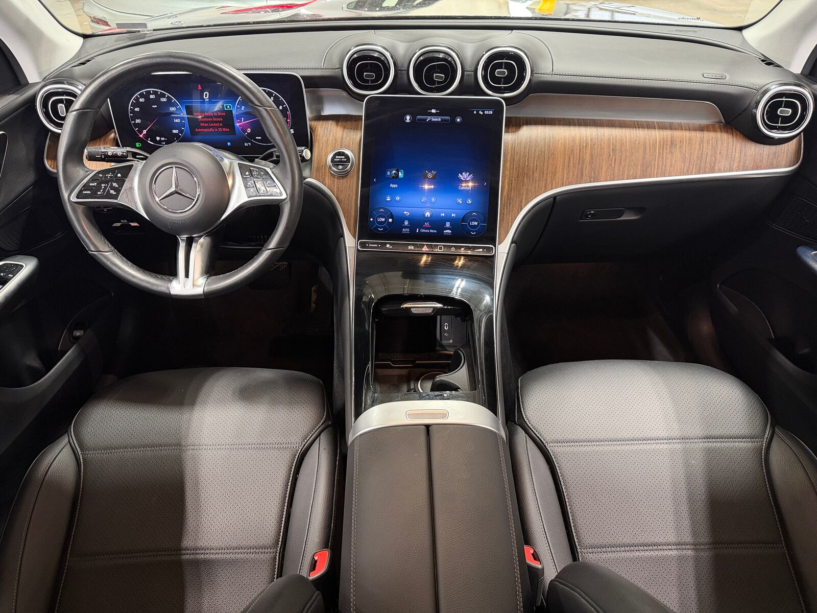 2024 Mercedes-Benz GLC-Class