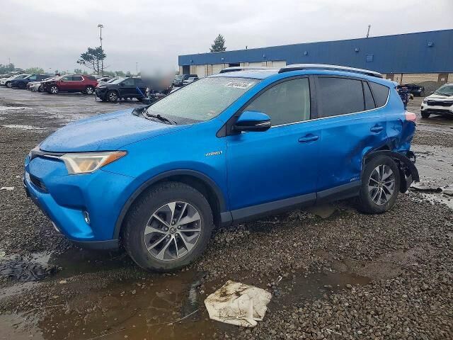 2016 TOYOTA RAV4