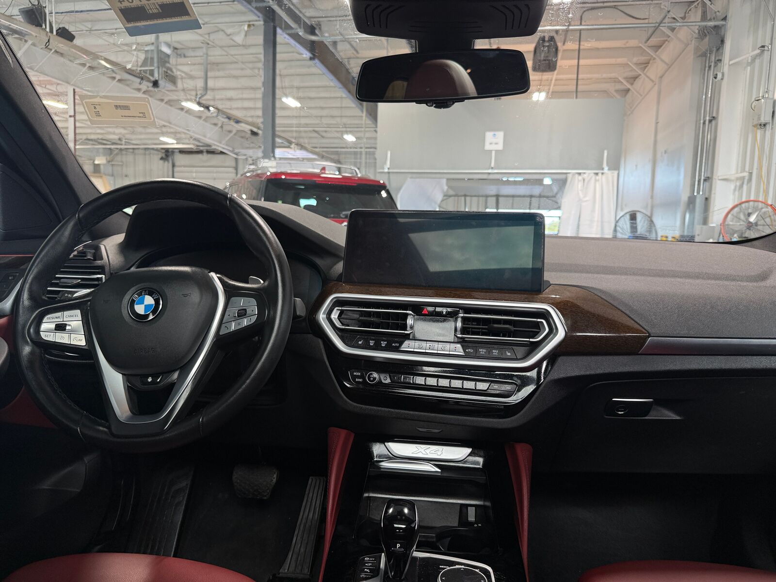 2022 BMW X4