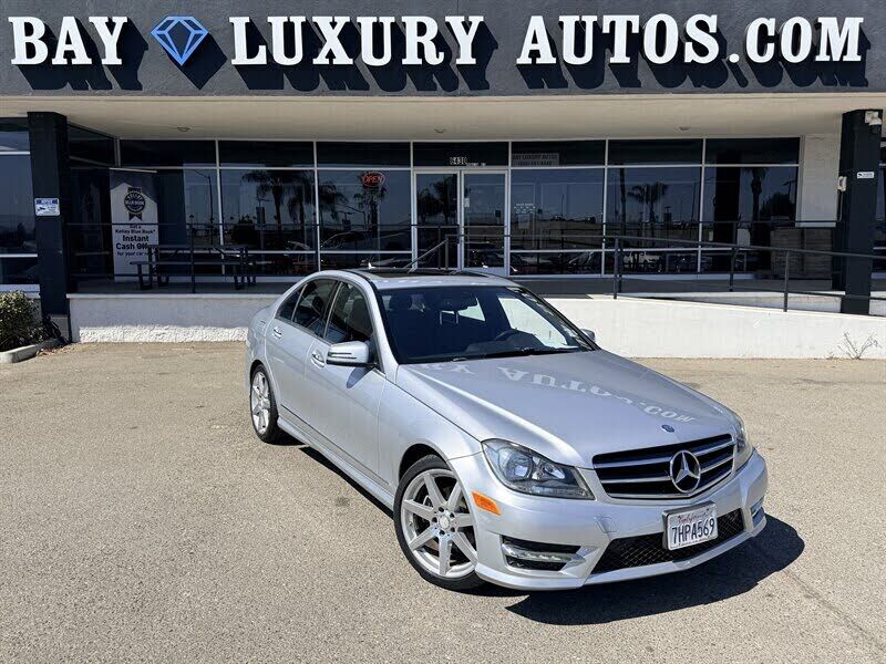 2014 MERCEDES-BENZ C-Class