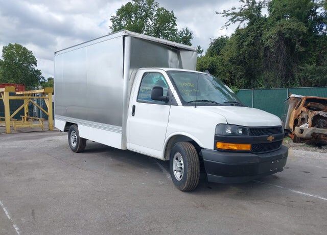2025 CHEVROLET Express