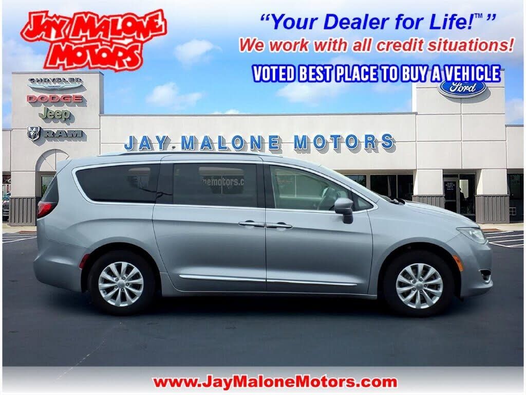 2019 CHRYSLER Pacifica