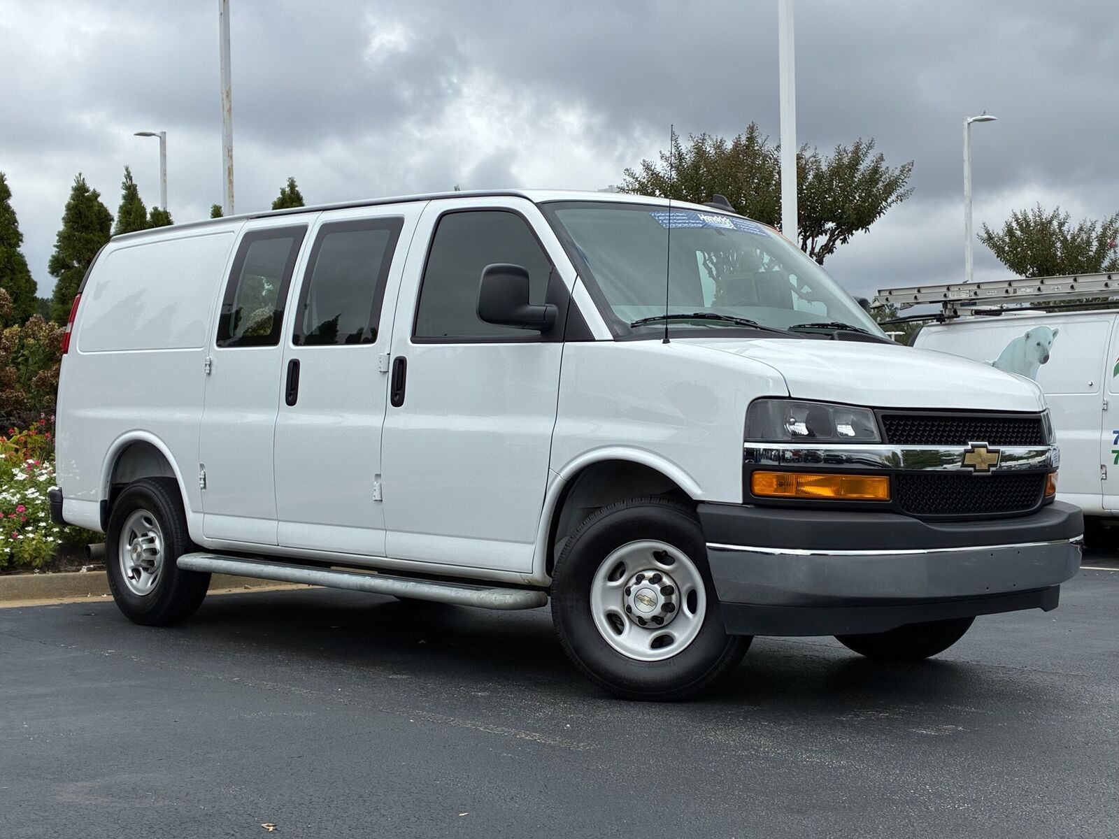 2025 CHEVROLET Express