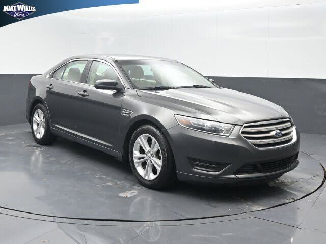 2015 FORD Taurus