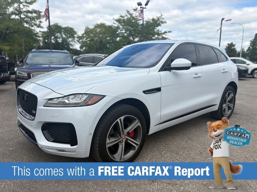 2018 JAGUAR F-Pace