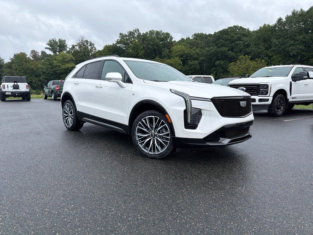 2024 CADILLAC XT4