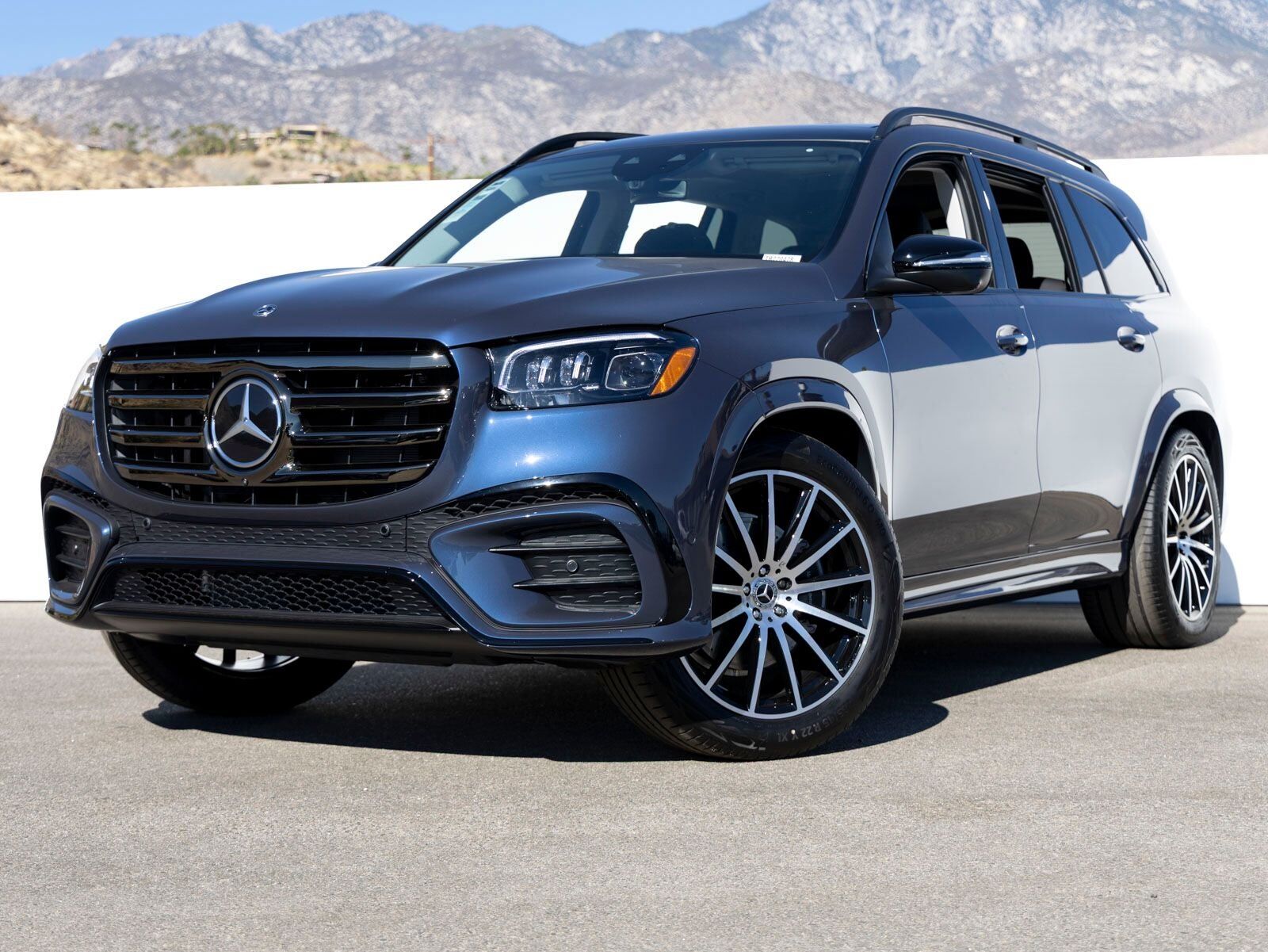 2026 MERCEDES-BENZ GLS-Class