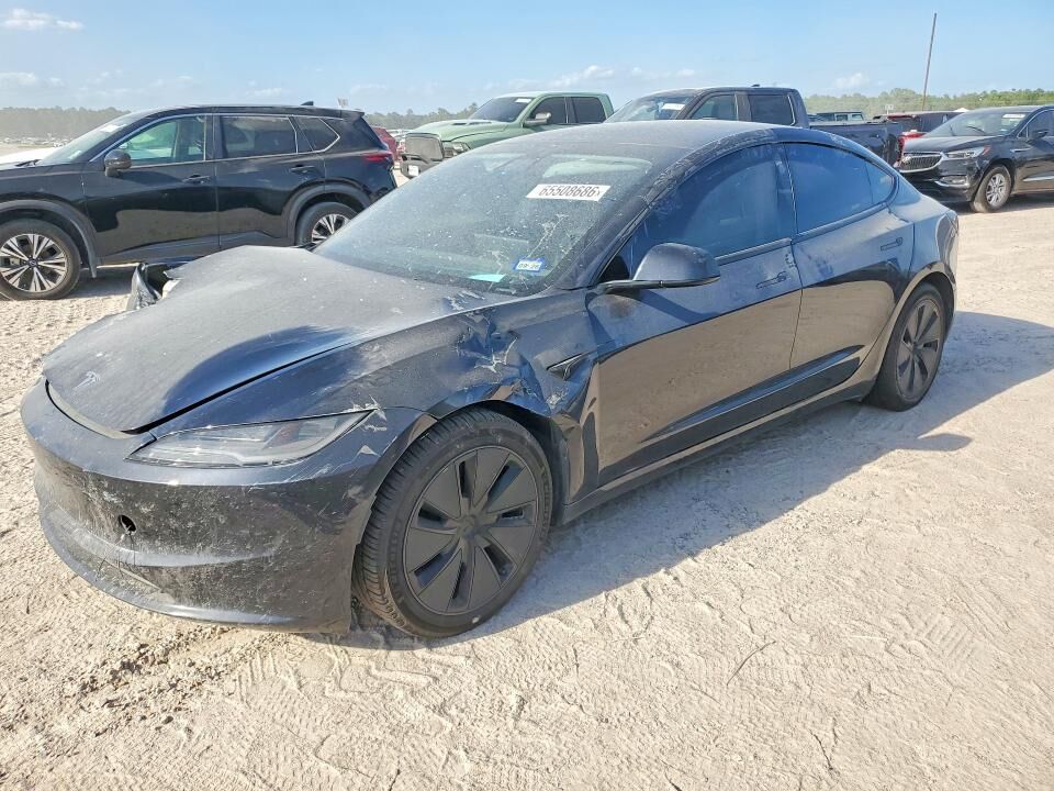 2024 TESLA Model 3