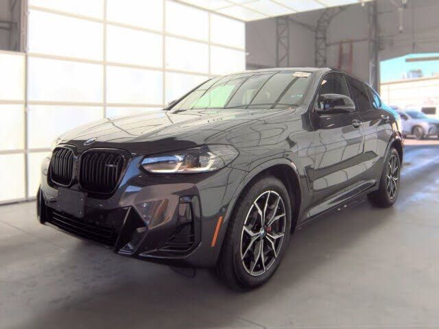 2025 BMW X4