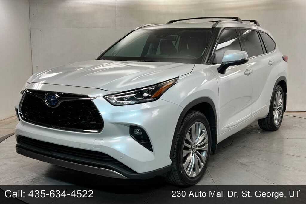 2023 TOYOTA Highlander