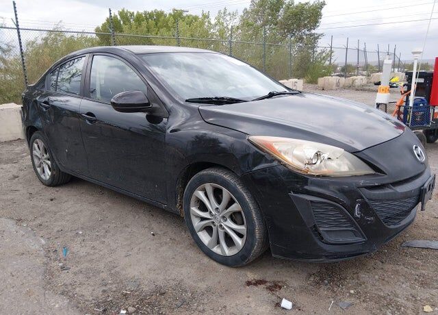 2010 MAZDA Mazda3