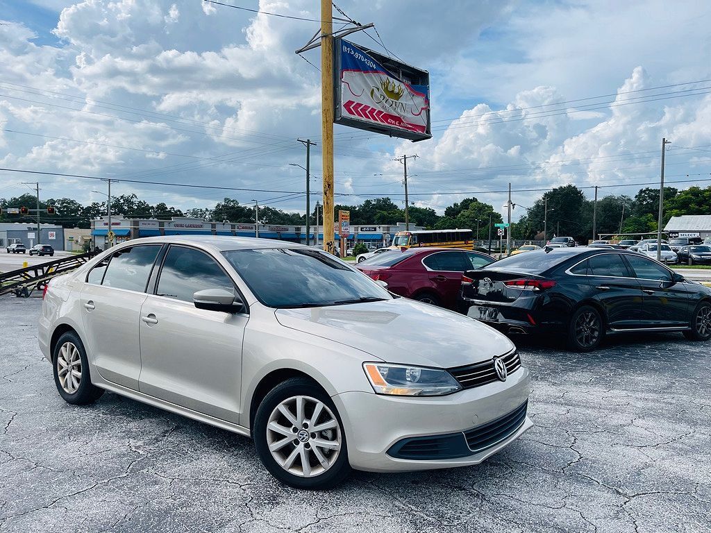 2013 VOLKSWAGEN Jetta