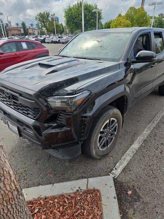 2024 TOYOTA Tacoma