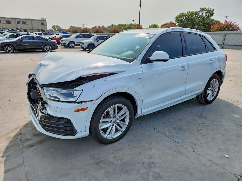 2018 AUDI Q3