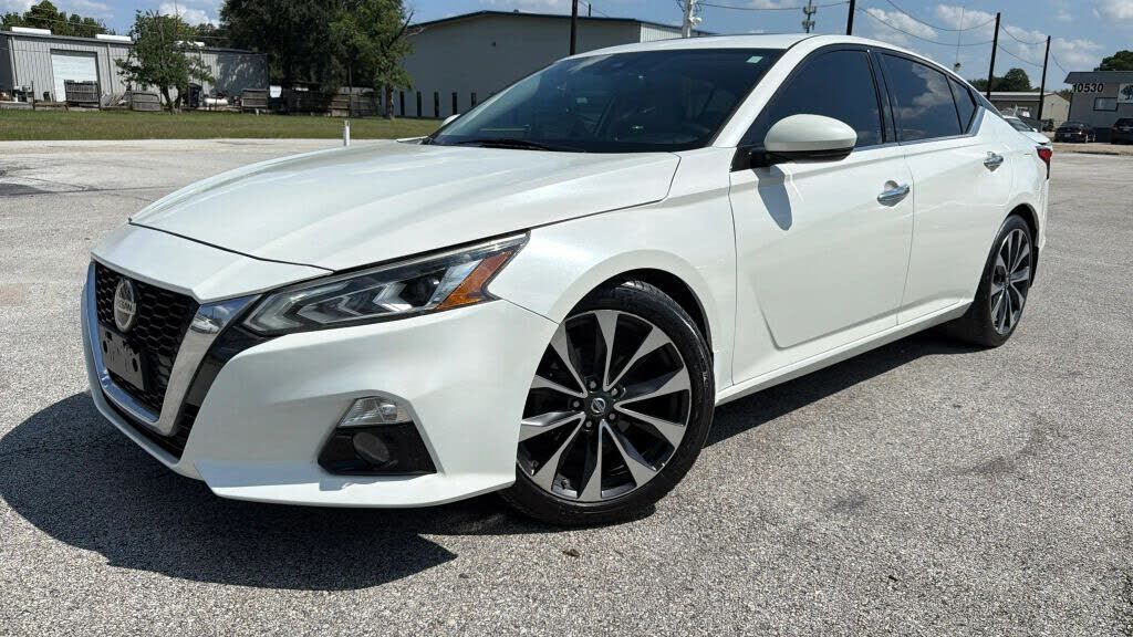 2020 NISSAN Altima