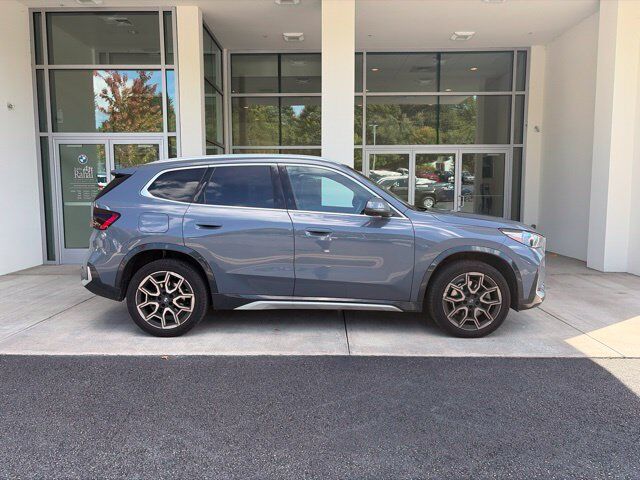 2025 BMW X1