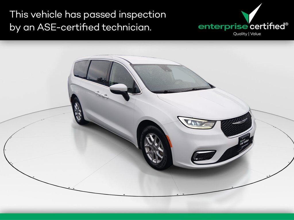 2023 CHRYSLER Pacifica