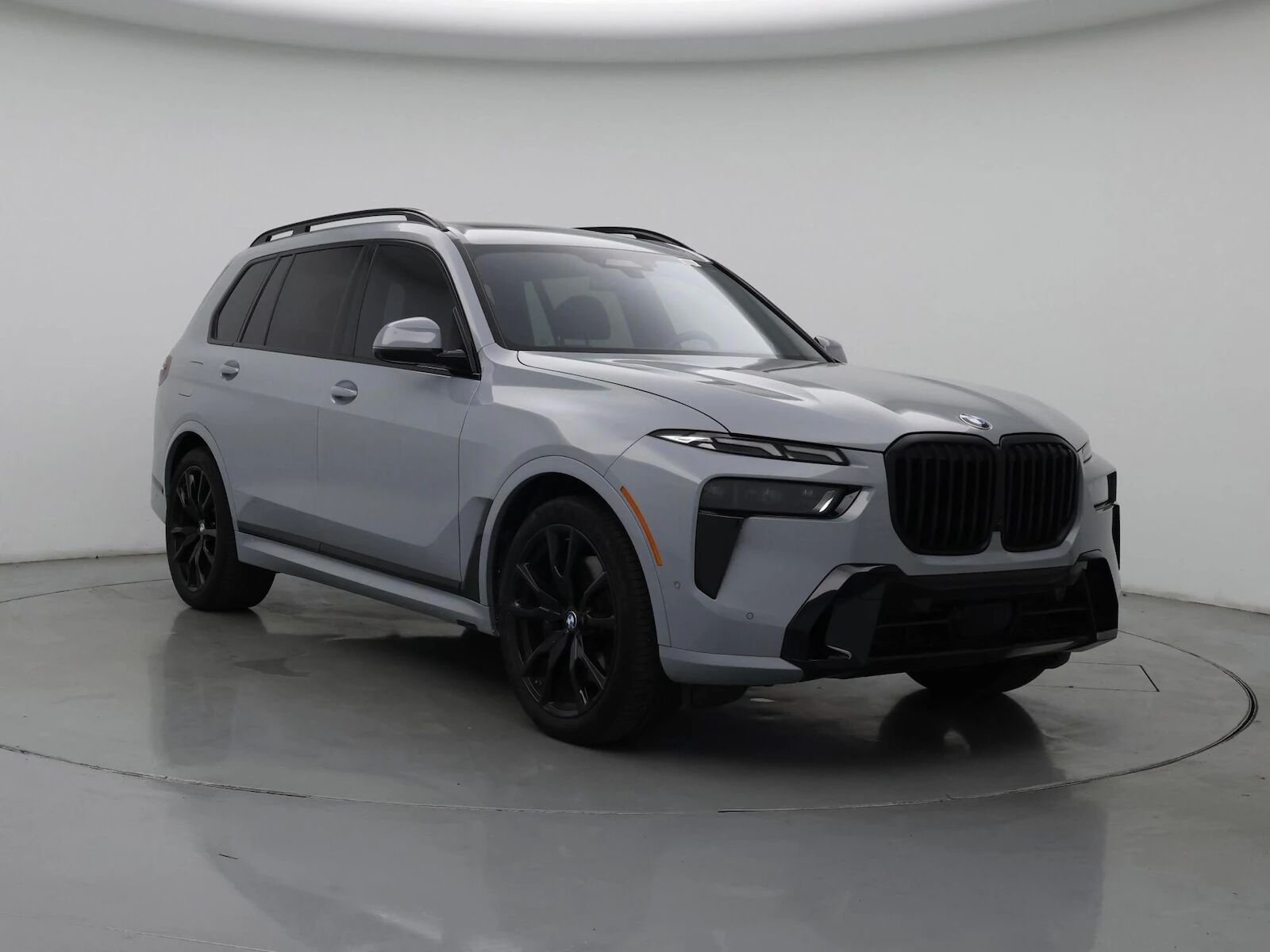 2024 BMW X7
