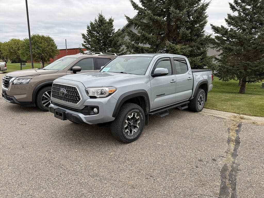 2019 TOYOTA Tacoma