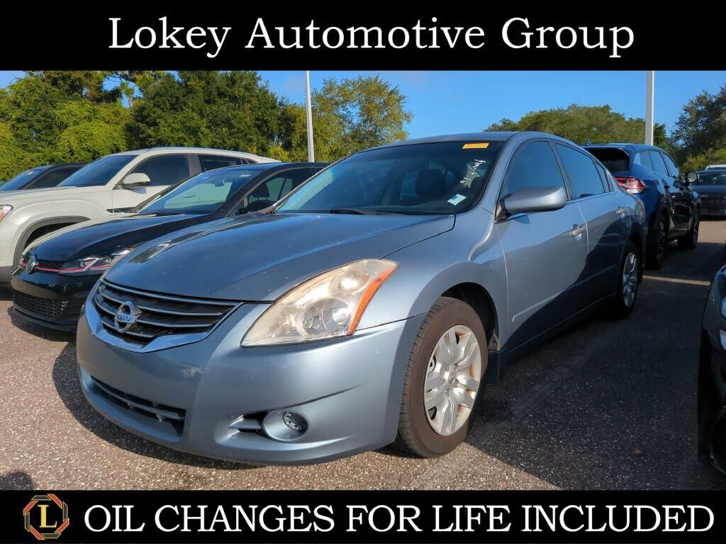 2011 NISSAN Altima