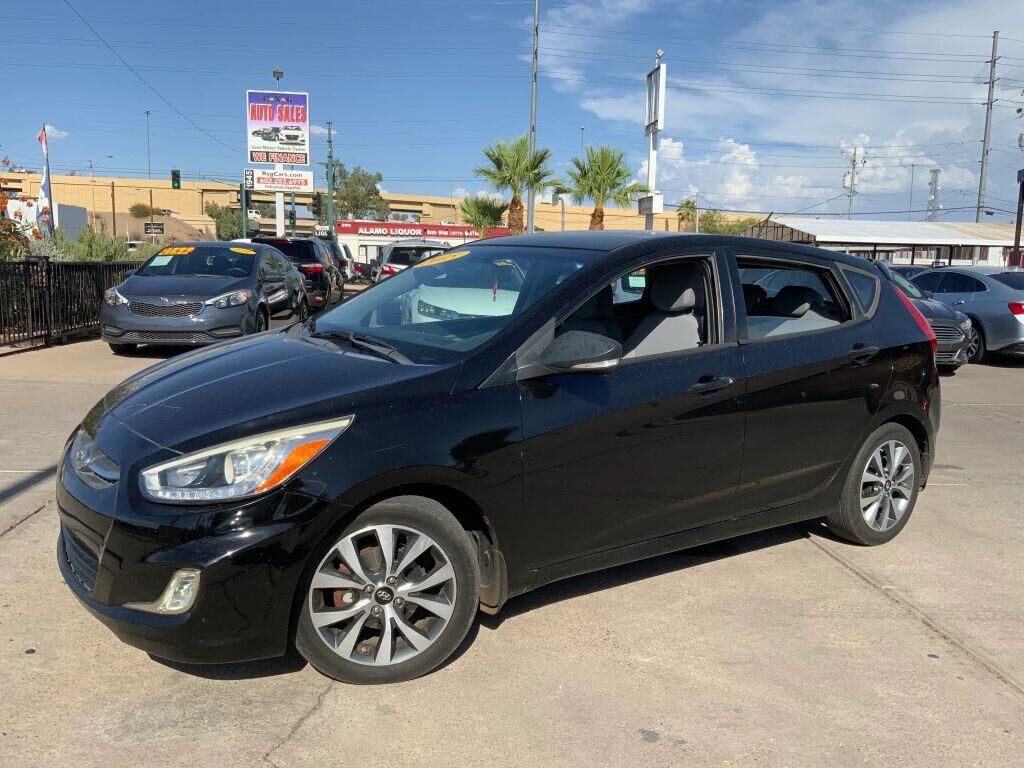 2015 HYUNDAI Accent