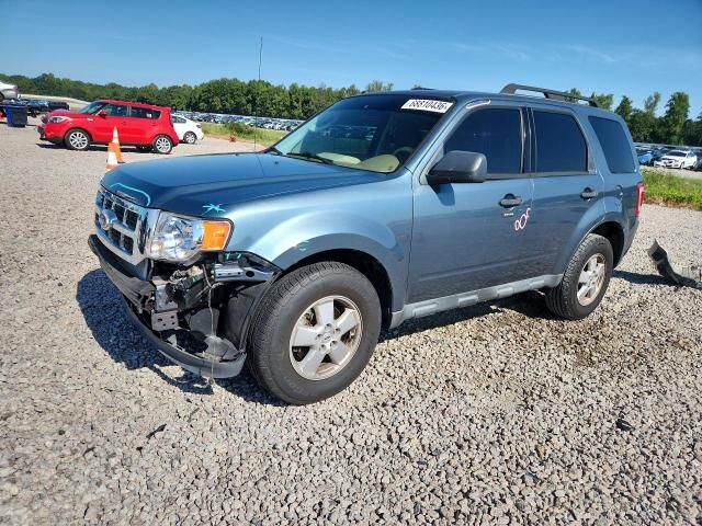 2010 FORD Escape
