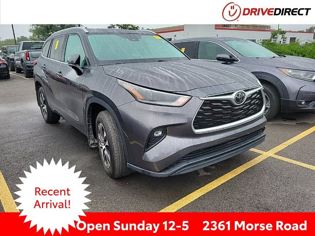 2021 TOYOTA Highlander