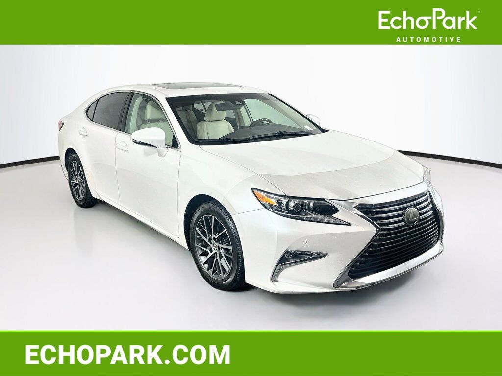 2017 LEXUS ES