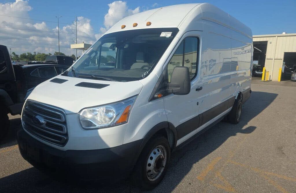 2019 FORD Transit