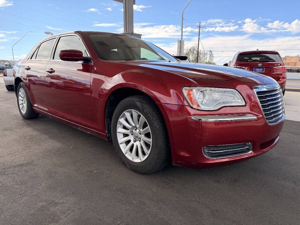 2011 CHRYSLER 300