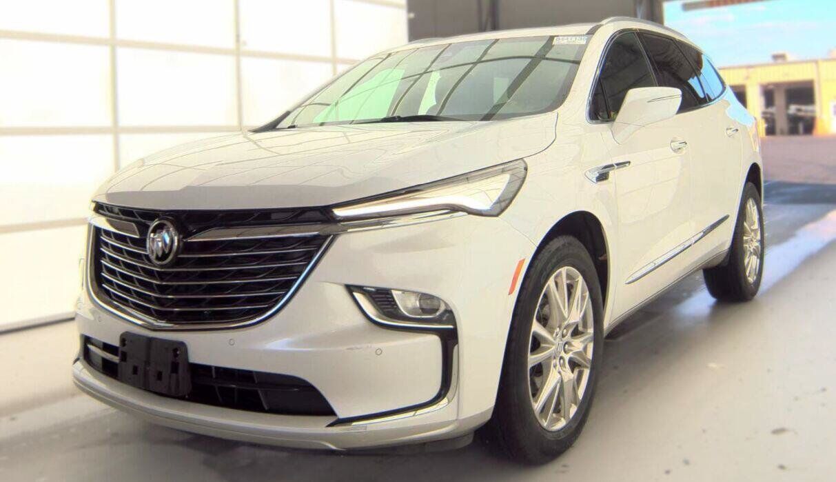 2023 BUICK Enclave