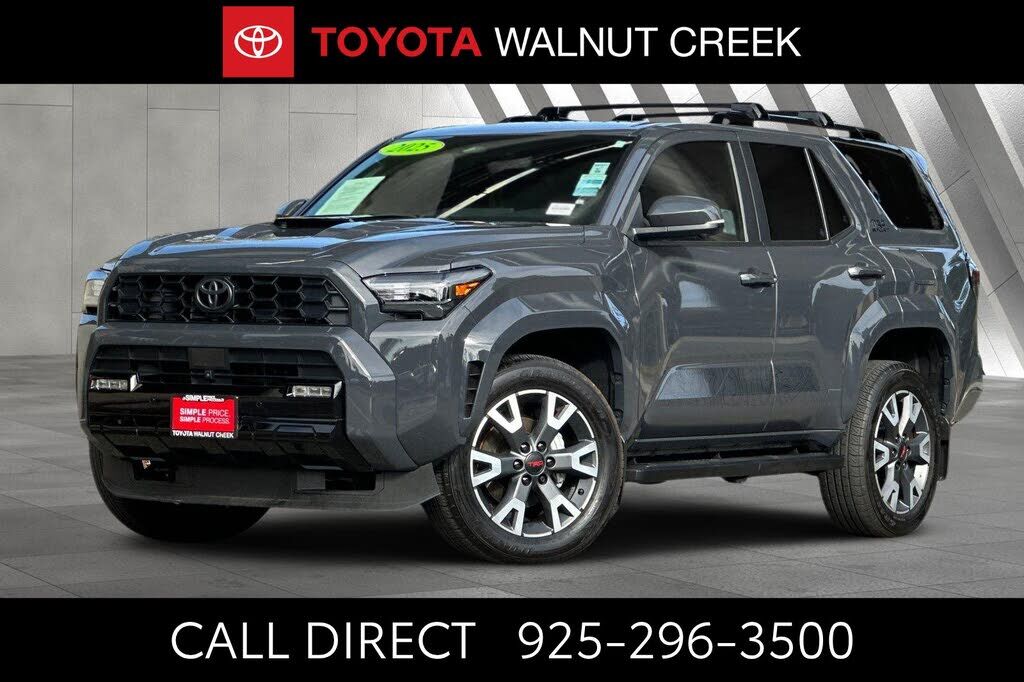 2025 TOYOTA 4Runner
