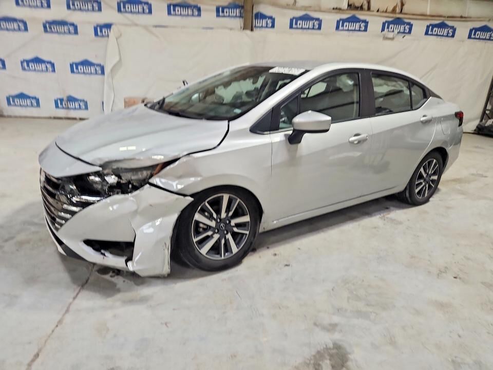 2025 NISSAN Versa