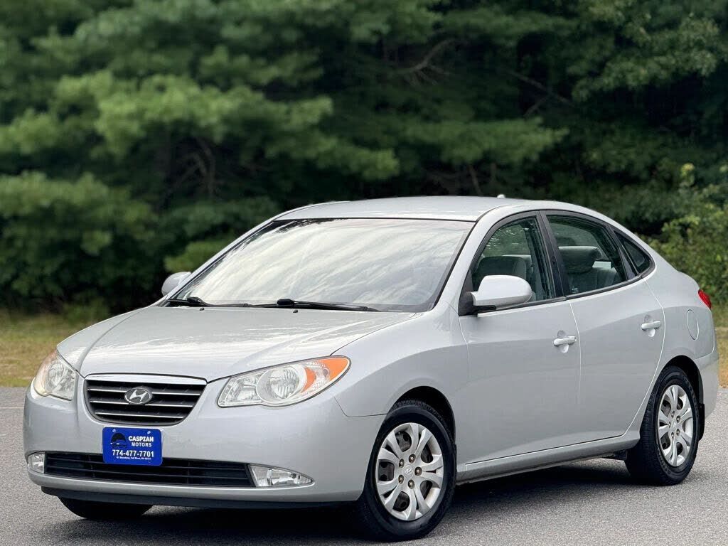 2009 HYUNDAI Elantra