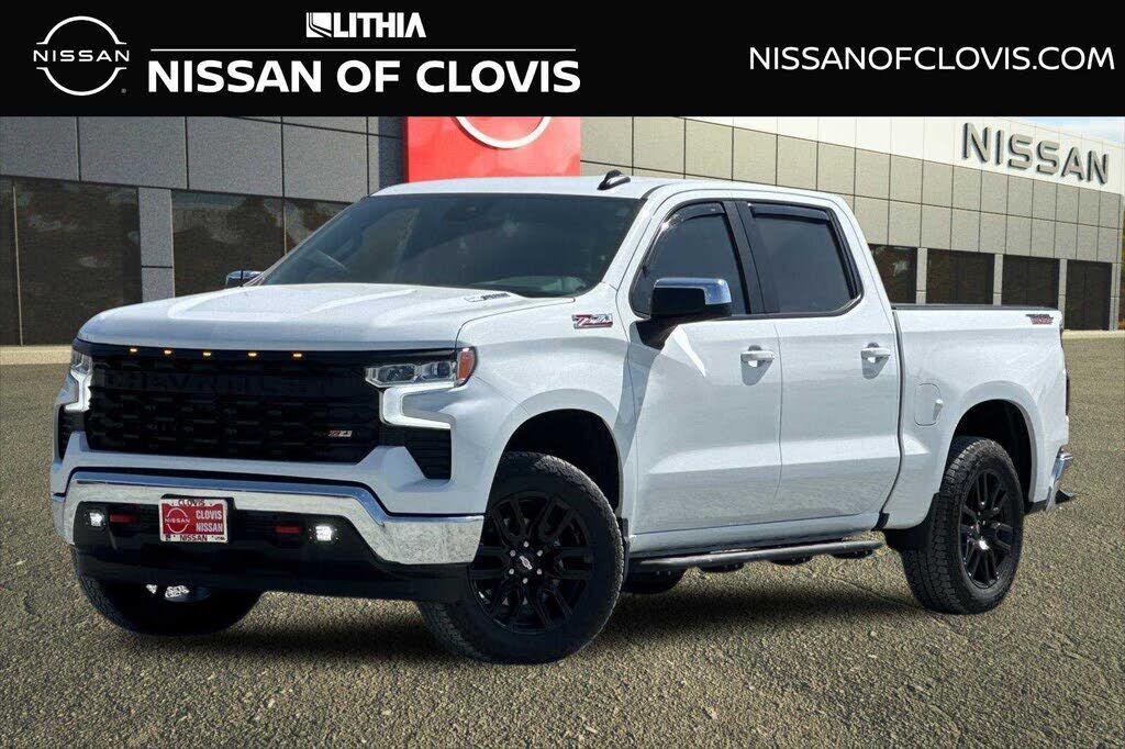 2024 CHEVROLET Silverado