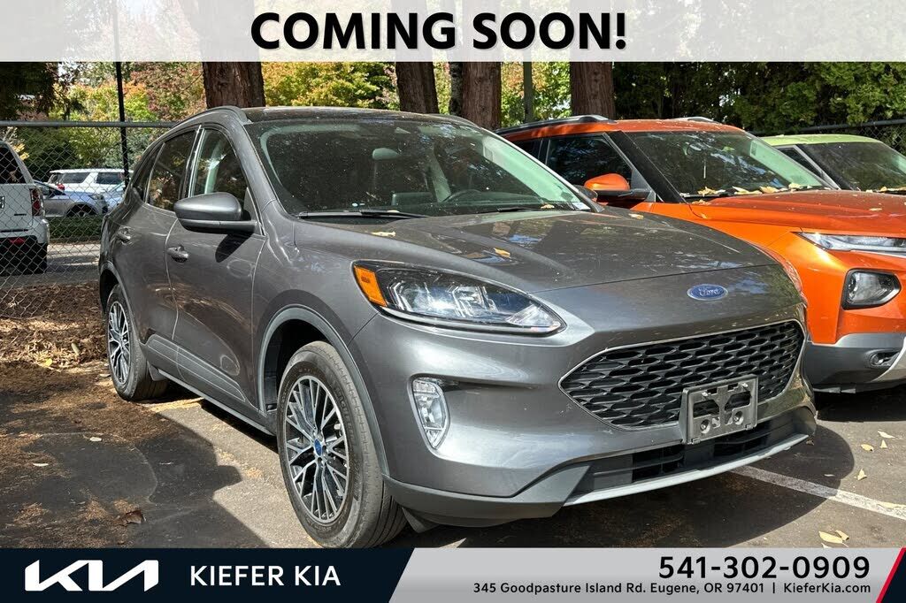 2022 FORD Escape
