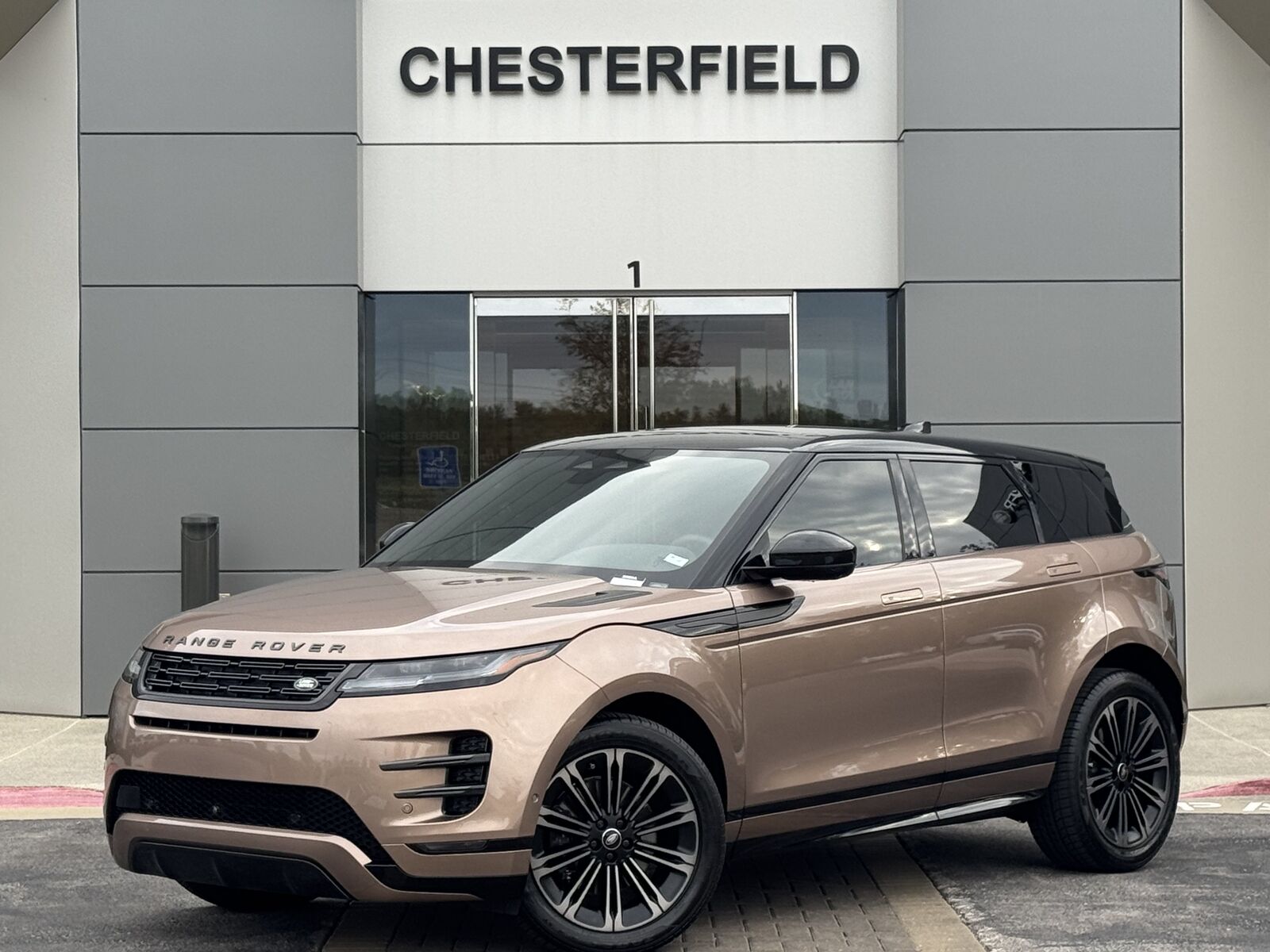 2026 LAND ROVER Range Rover Evoque