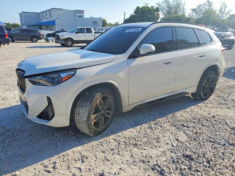 2024 BMW X1