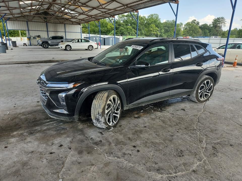 2025 CHEVROLET Trax