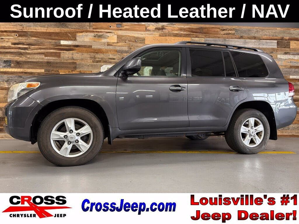 2011 TOYOTA Land Cruiser