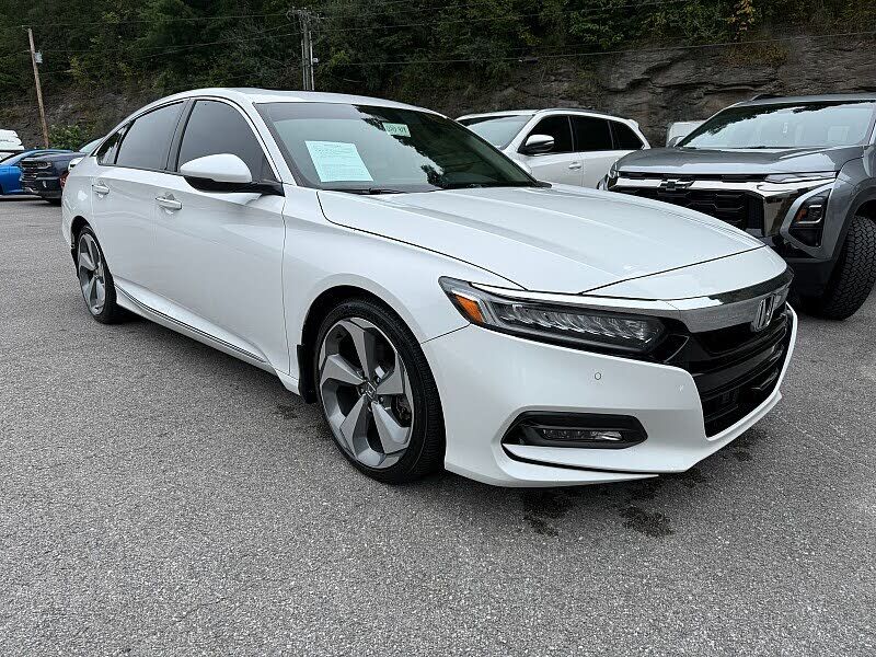 2019 HONDA Accord
