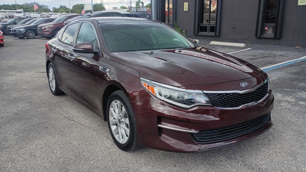 2018 KIA Optima