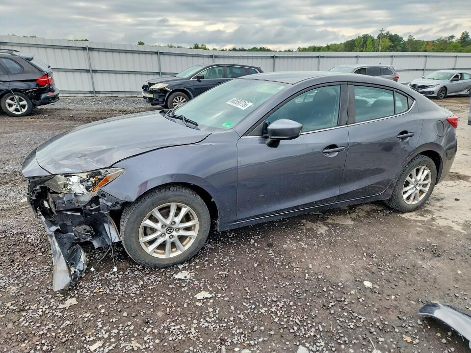 2014 MAZDA Mazda3